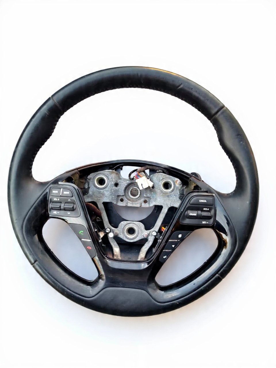 WhatsApp Image 2025-12-11 at 18.48.25 (6) Kia Cerato - Imagem 1