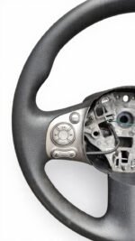 VOLANTE DO MARCH COM CONTROLE DE SOM 2011 A 2020 - Imagem 2